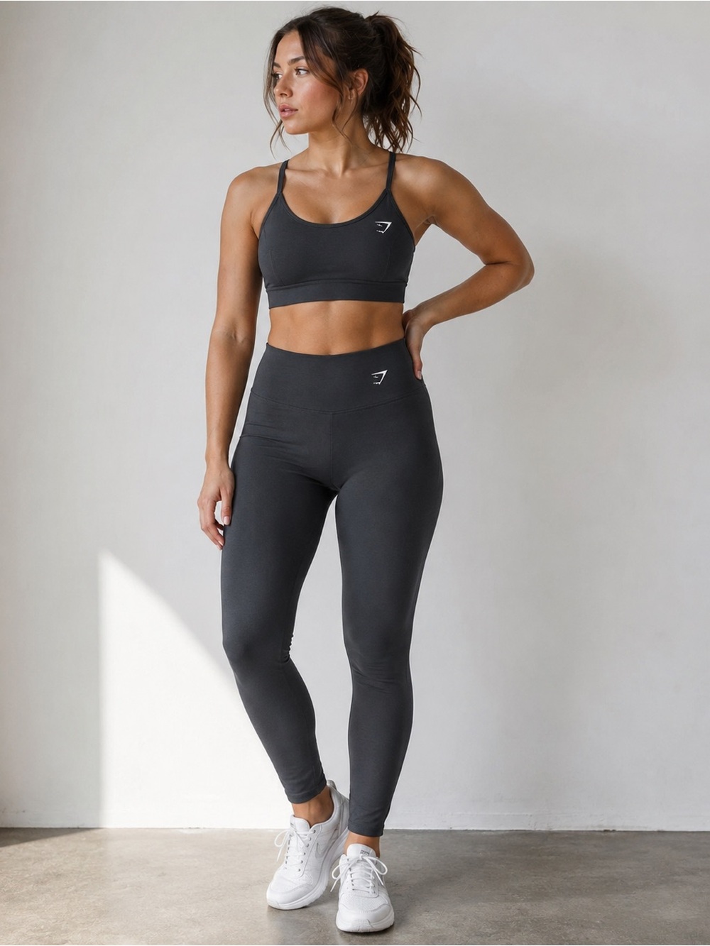 Gymshark High-Waisted Leggings – Women’s Medium – Charcoal Gray